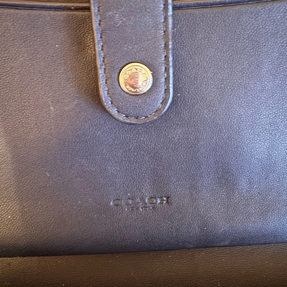 Coach Women's Wallet in Black and Tan - Picture 9 of 12